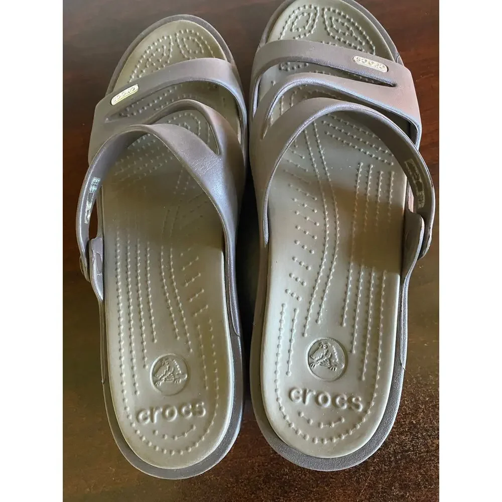 Crocs Brown Patricia Mini Wedge Sandal Strappy Comfort Lightweight Quick dry 10